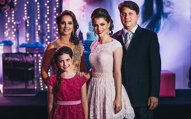 festa-15-anos-decoracao-preta-azul-7