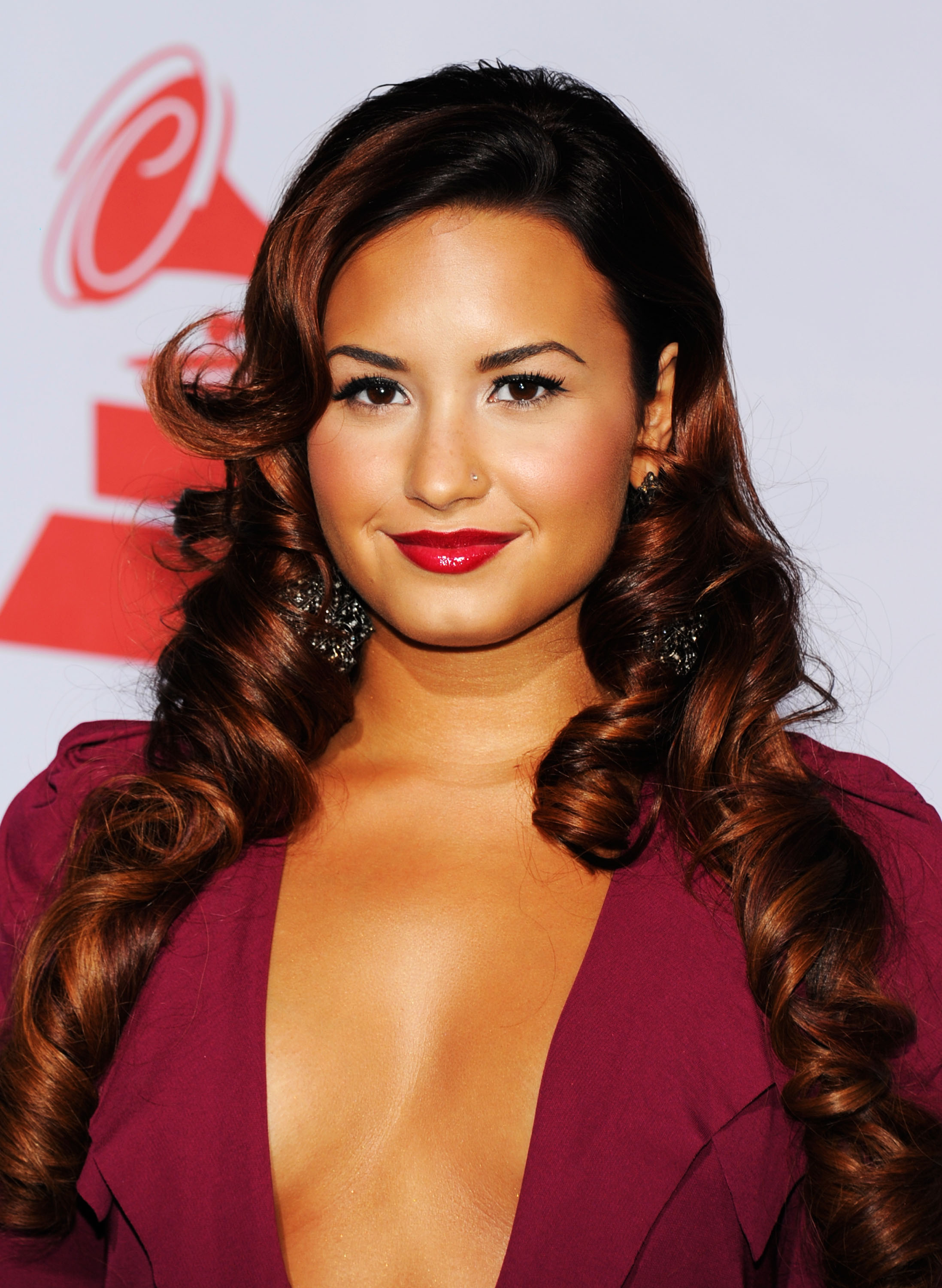 The 12th Annual Latin GRAMMY Awards - Arrivals LAS VEGAS, NV - NOVEMBER 10: Singer/actress Demi Lovato arrives at the 12th annual Latin GRAMMY Awards at the Mandalay Bay Resort & Casino on November 10, 2011 in Las Vegas, Nevada. (Photo by Ethan Miller/Getty Images)