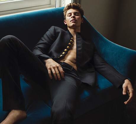 shawn-mendes-luomo-vogue-4 (Reprodução/Twitter)