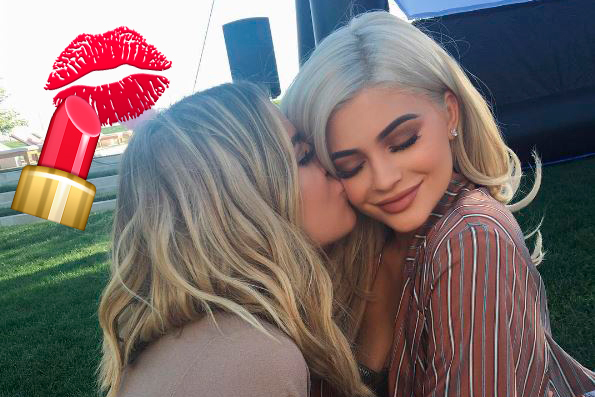 Khloé Kardashian e Kylie Jenner