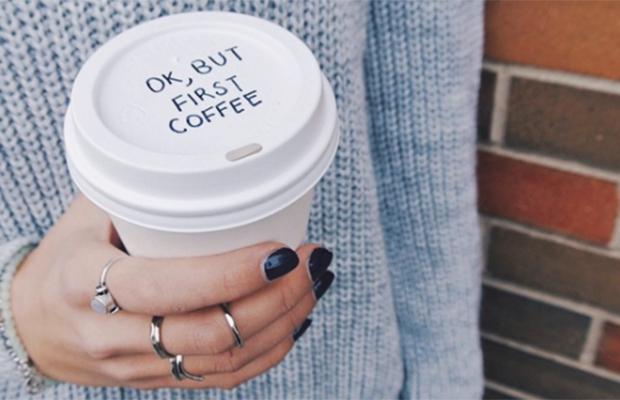 Quantas canecas de café você pode tomar sem morrer? Quantas canecas de café você pode tomar sem morrer?