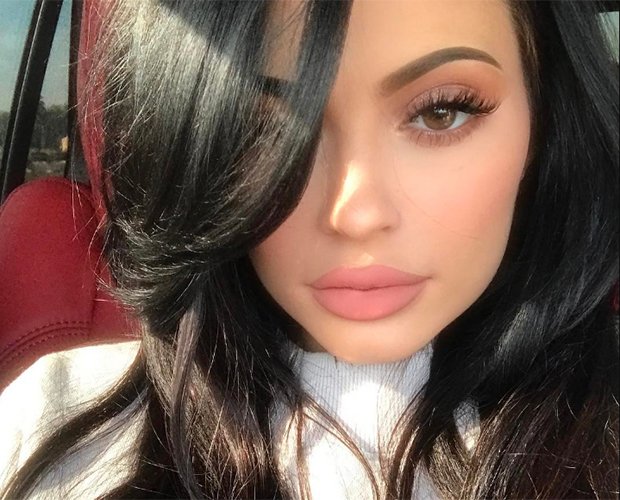 kylie-jenner-blush