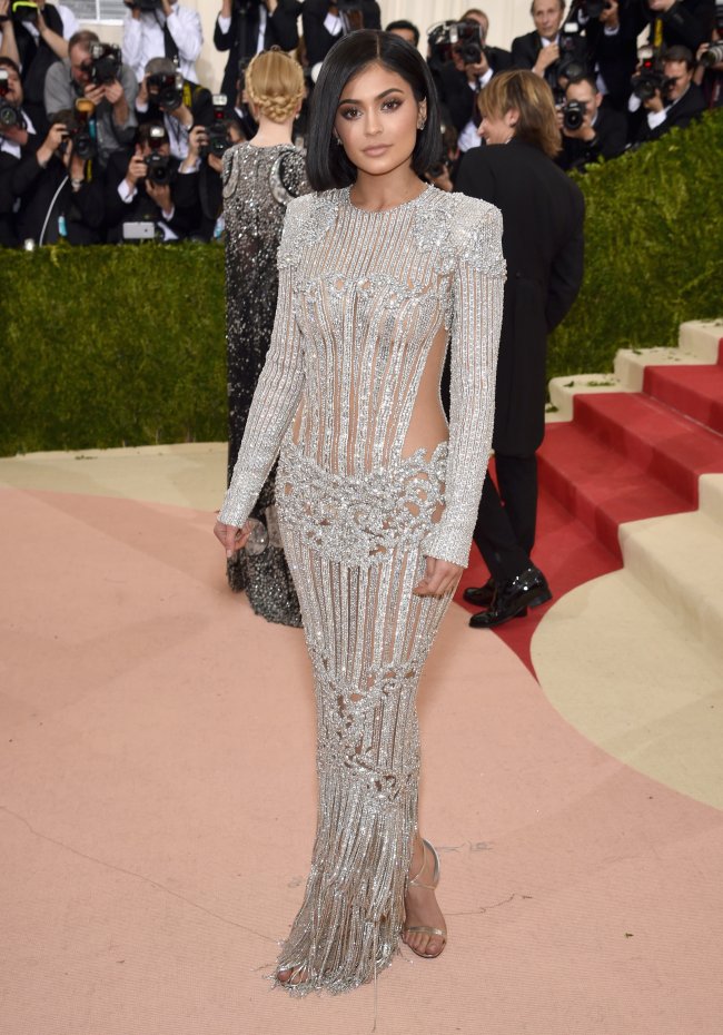 Kylie Jenner – met gala 2016 Kylie Jenner - met gala 2016