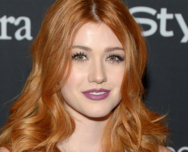 makes-atrizes-netflix-Katherine-McNamara