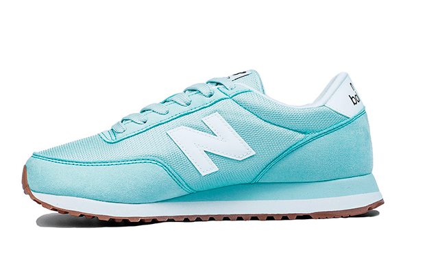 New Balance (R$ 199,90*). New Balance (R$ 199,90*).