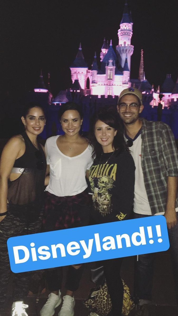 demi-lovato-disney2