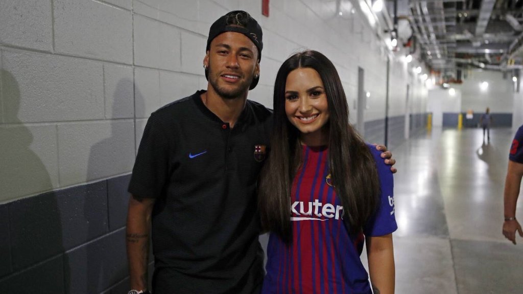 demi-lovato-neymar