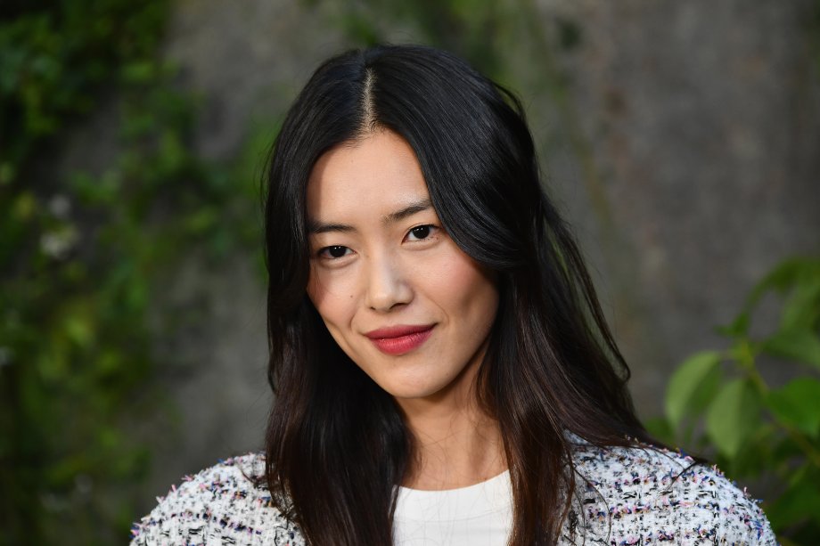 Liu Wen é a única modelo asiática da lista, e ganhando US$ 6,5 milhões, ela ocupa o 8º lugar. Ela quebra padrões: foi a primeira chinesa do VSFS!