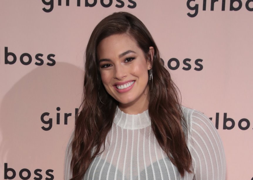 Ashley Graham está na décima posição, faturando US$5,5 milhões. Ela é uma das únicas que trazem maior representatividade para a lista. Ashley Graham está na décima posição, faturando US$5,5 milhões. Ela é uma das únicas que trazem maior representatividade para a lista.
