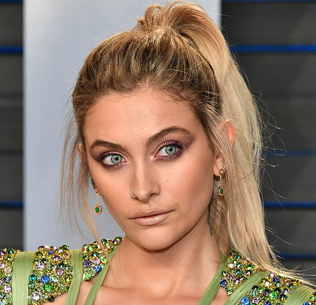 makes-famosas-Oscar-2018-paris-jackson