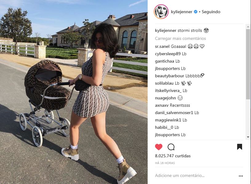 kylie-jenner-stormi-webster kylie-jenner-stormi-webster
