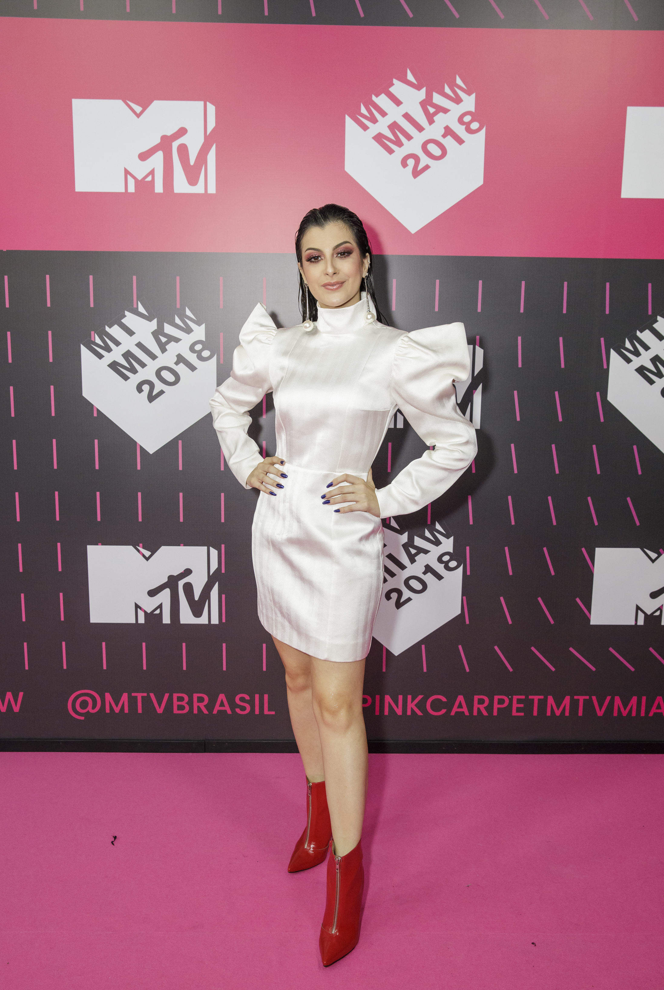 nah-cardoso-look-mtv-miaw-2018