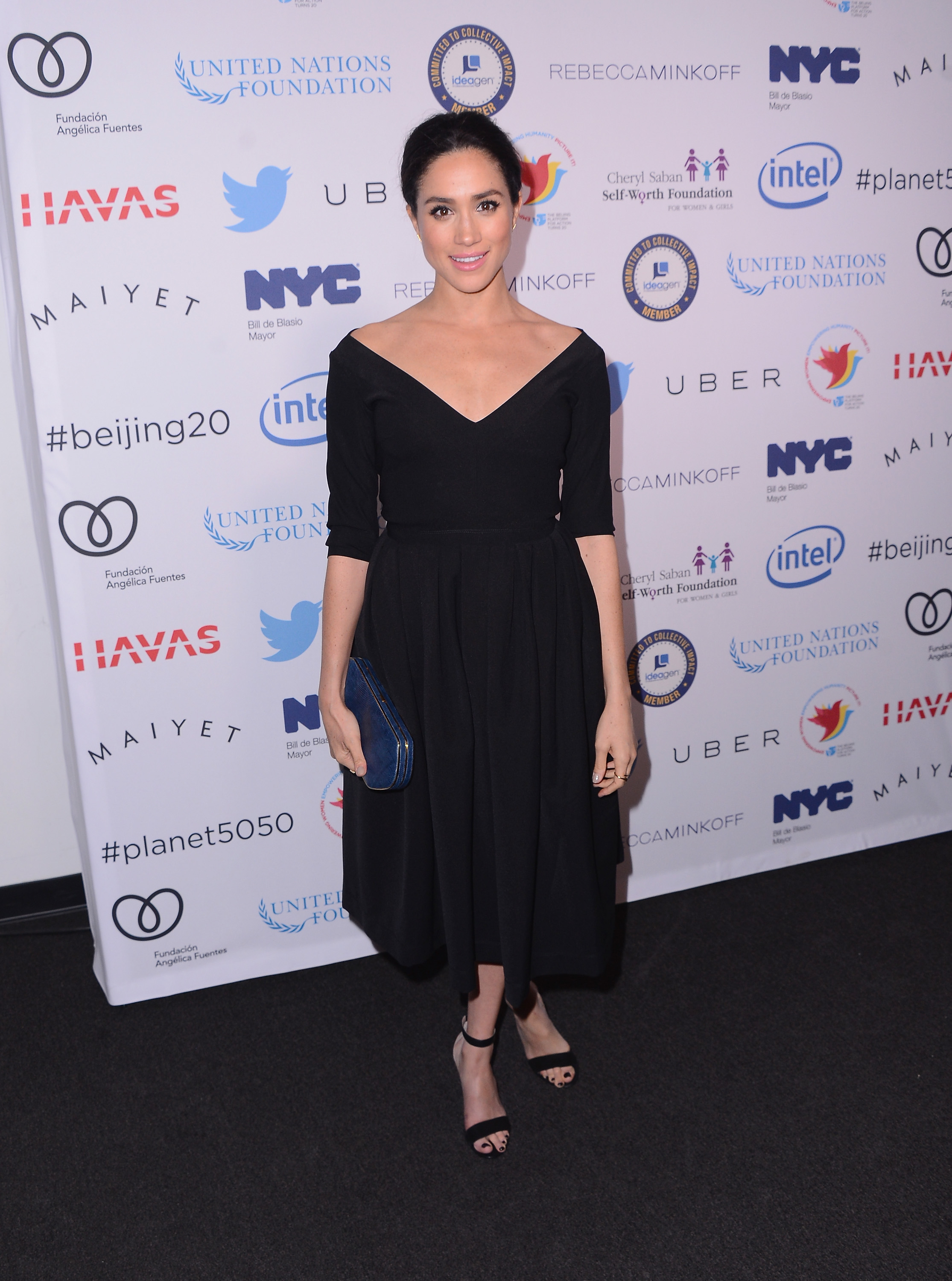 meghan-markle-red-carpet meghan-markle-red-carpet
