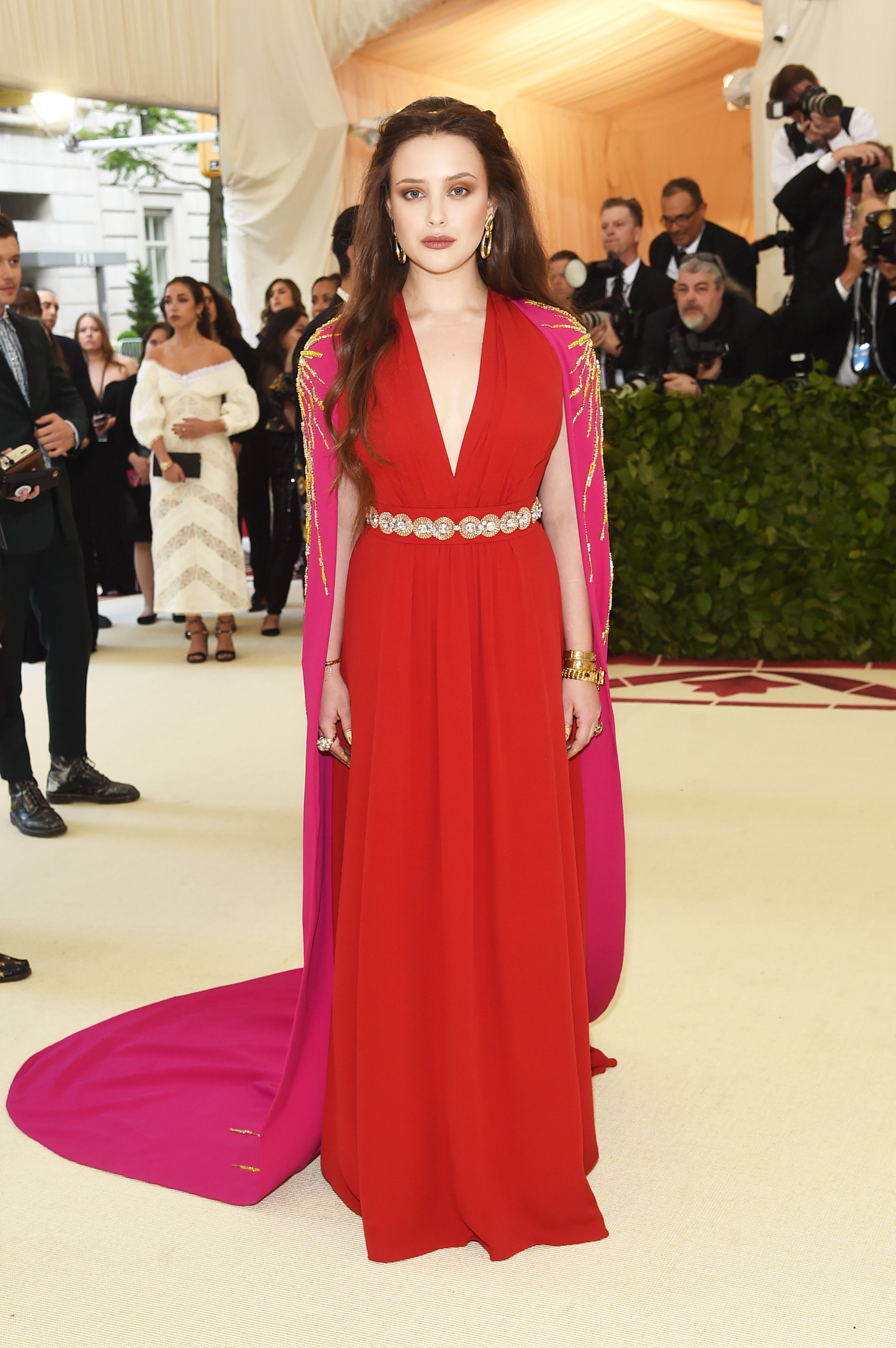 katherine-langford-met-gala katherine-langford-met-gala