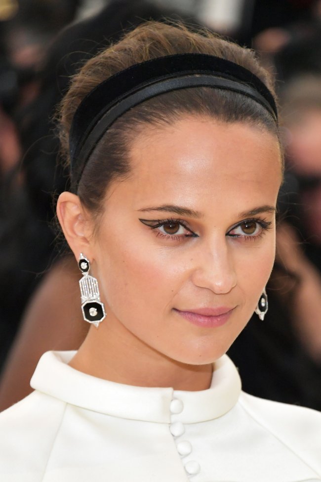 alicia-met-gala alicia-met-gala