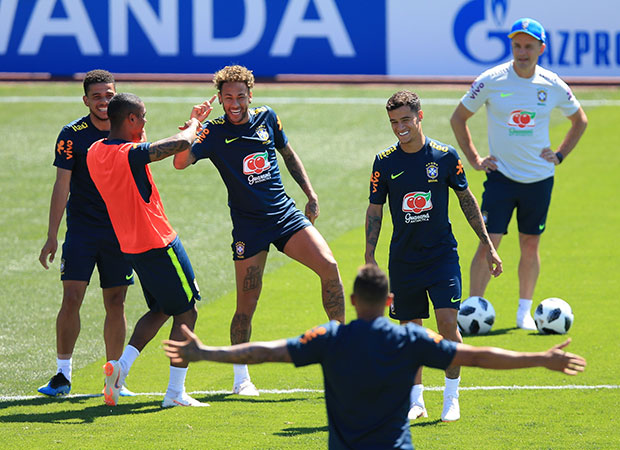 Seleção Brasileira durante treino na Rússia Seleção Brasileira durante treino na Rússia