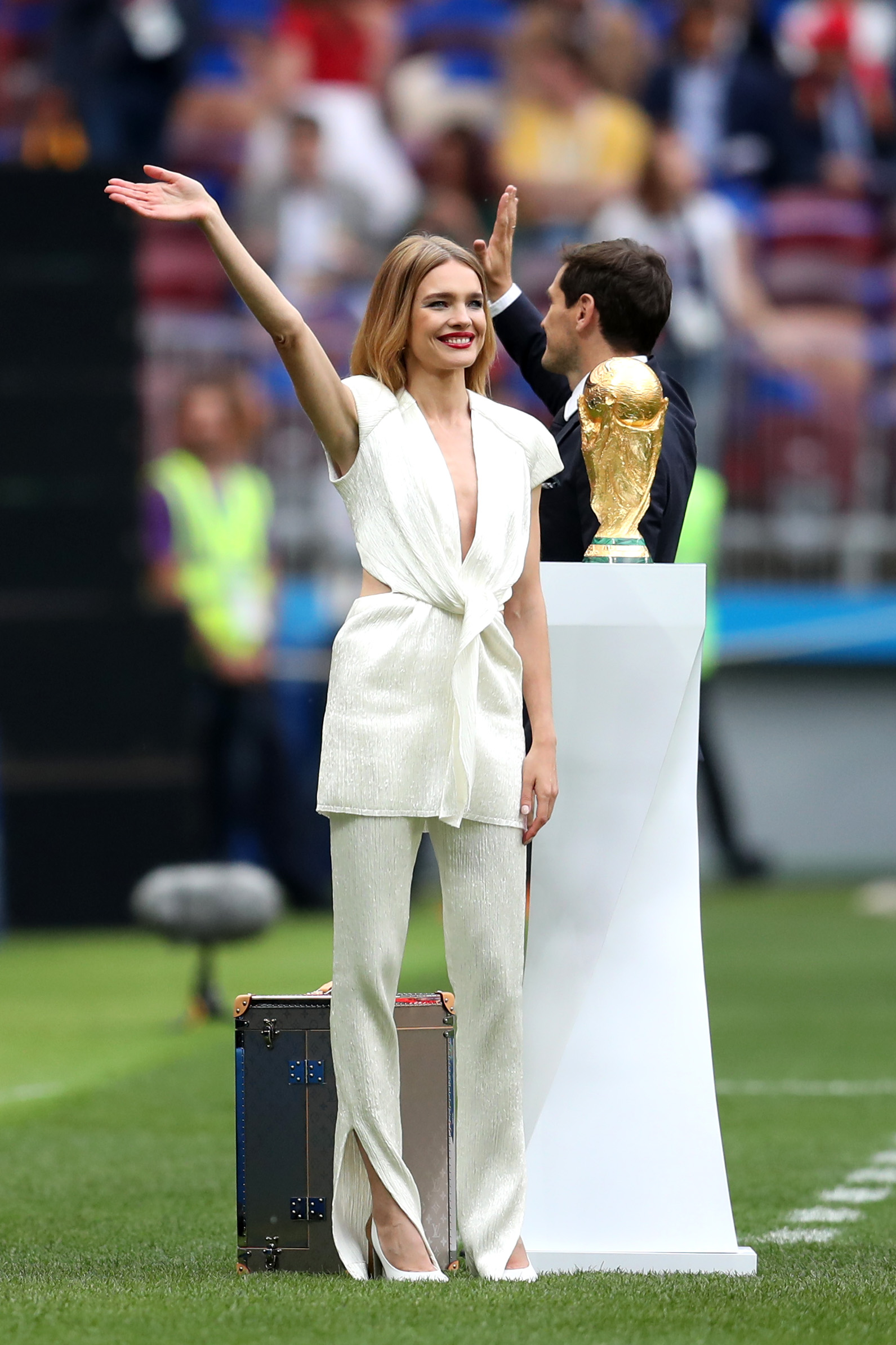 natalia-vodianova-abertura-da-copa natalia-vodianova-abertura-da-copa