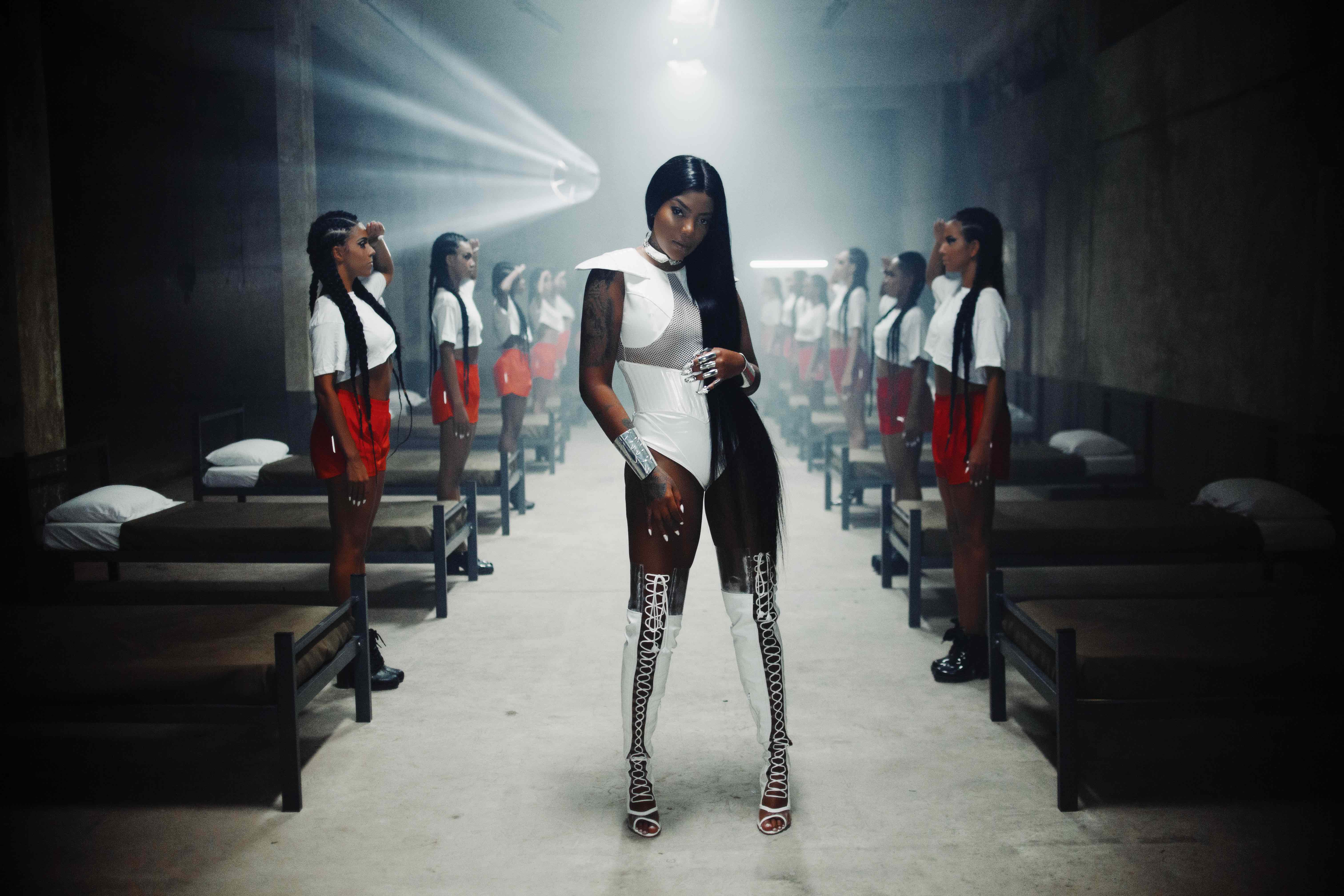 ludmilla-looks-jogando-sujo ludmilla-looks-jogando-sujo