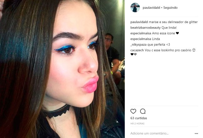 maisa-delineado-gatinho-azul-com-brilho maisa-delineado-gatinho-azul-com-brilho