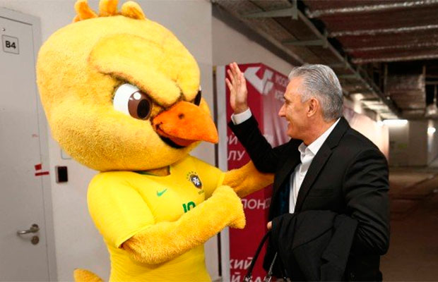 Meme Canarinho Pistola e Tite Meme Canarinho Pistola e Tite