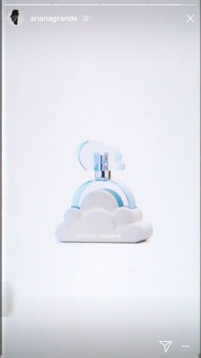 perfume-ariana-grande perfume-ariana-grande