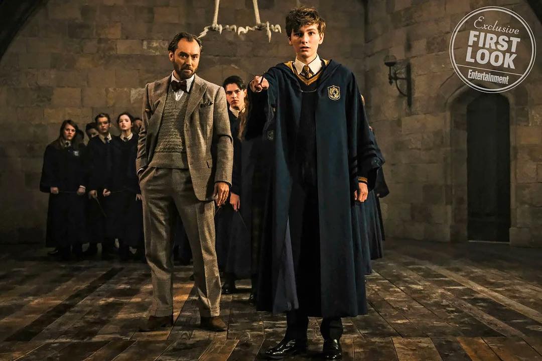 animais-fantasticos-crimes-de-grindelwald-newt-jovem animais-fantasticos-crimes-de-grindelwald-newt-jovem