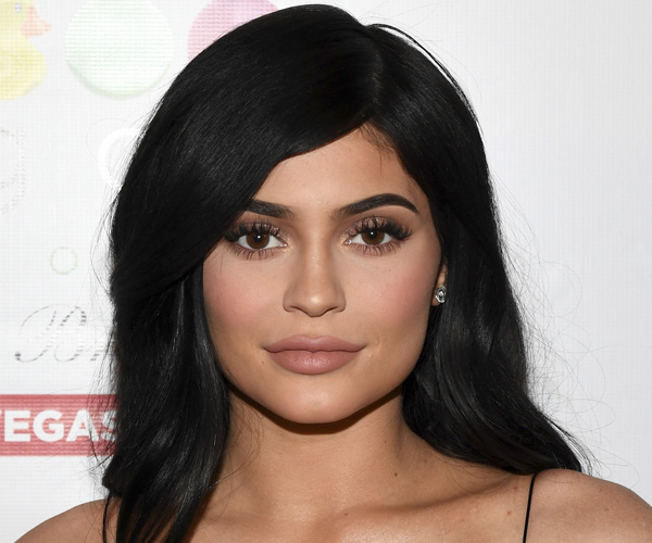 boca-preenchimento-labial-kylie-jenner-6 boca-preenchimento-labial-kylie-jenner-6
