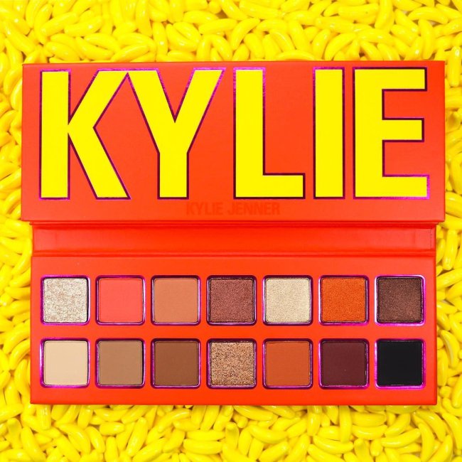 kylie-jenner-kylie-cosmetics-colecao-de-verao-4 kylie-jenner-kylie-cosmetics-colecao-de-verao-4