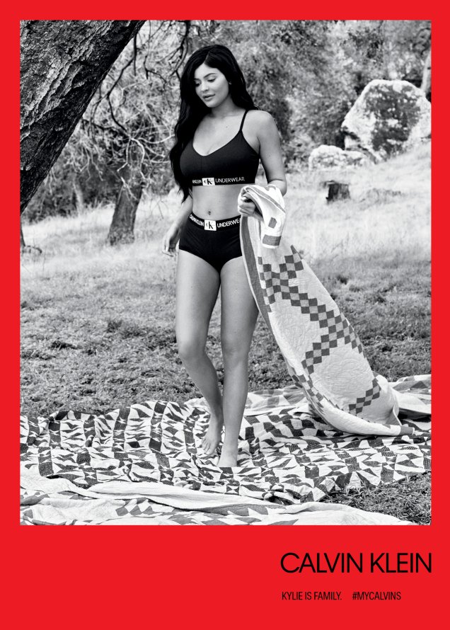 Kylie Jenner na campanha #MYCALVINS. Kylie Jenner na campanha #MYCALVINS.