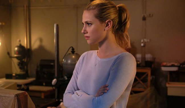 lili-reinhart-rabo-de-cavalo-betty-cooper-riverdale lili-reinhart-rabo-de-cavalo-betty-cooper-riverdale
