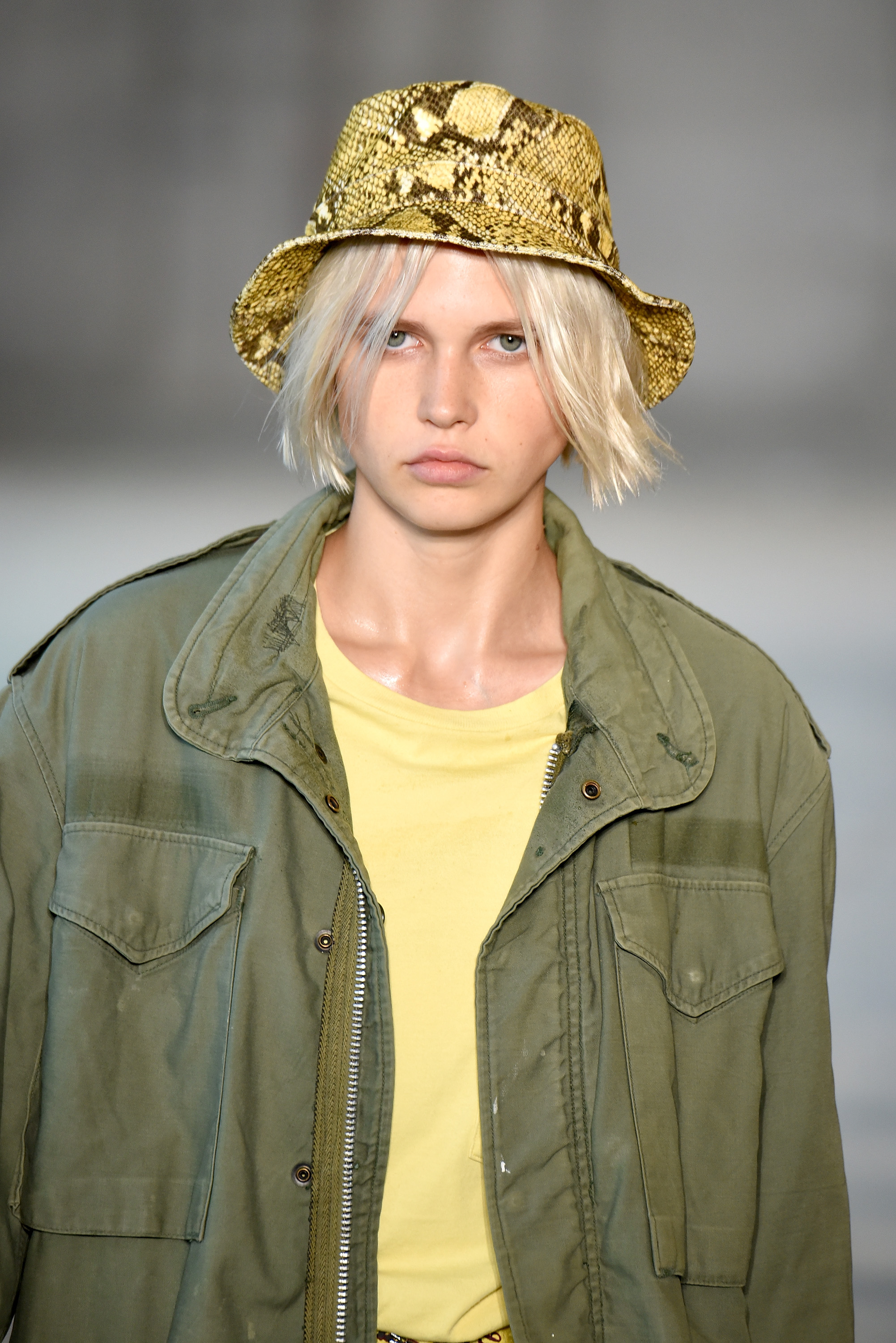bucket-hat-polêmica-fashion bucket-hat-polêmica-fashion