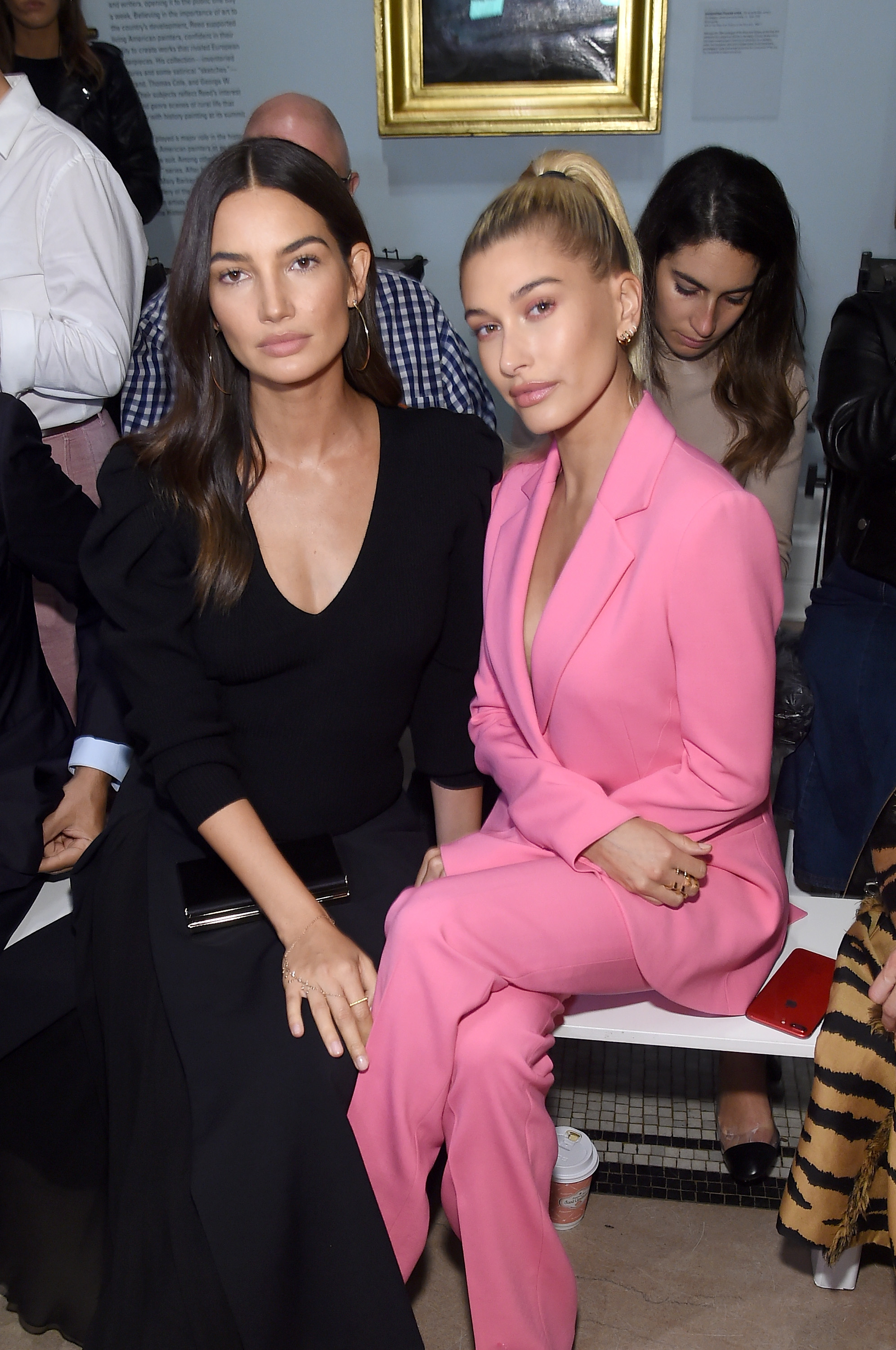 hailey-baldwin-está-desfilando-menos-pra-ficar-mais-tempo-com-justin-bieber hailey-baldwin-está-desfilando-menos-pra-ficar-mais-tempo-com-justin-bieber