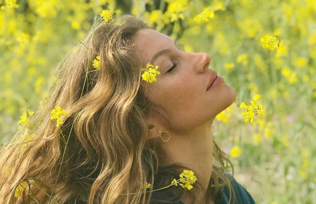 Gisele Bündchen confessa já ter pensado em suicídio no início da carreira