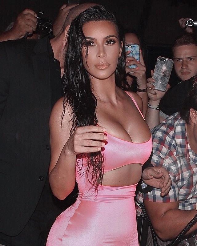 kim-kardashian-neon Kim kardashian tendencia neon
