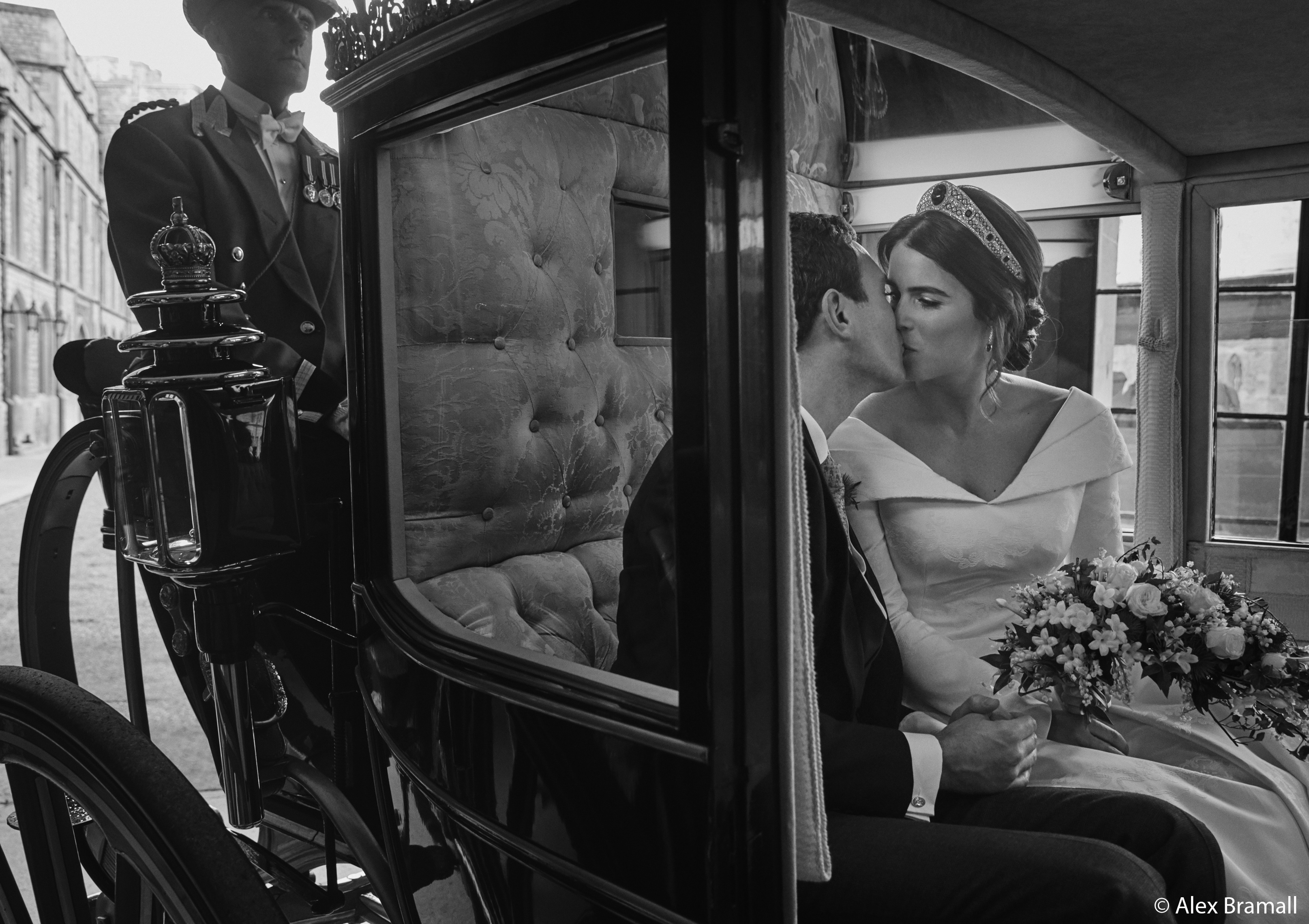 casamento-princesa-eugenie-jack-brooksbank-foto-oficial casamento-princesa-eugenie-jack-brooksbank-foto-oficial
