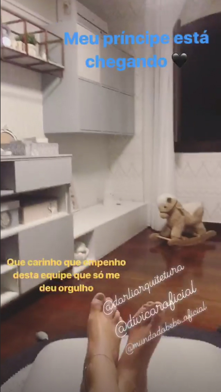 isis-valverde-mostra-quarto-de-rael