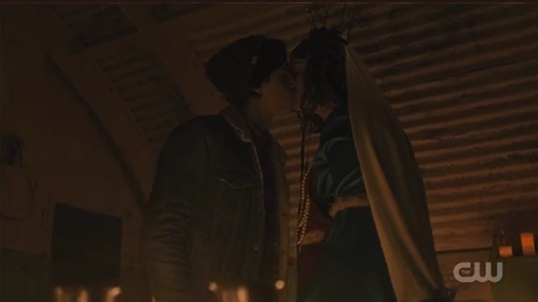 jughead-ethel-riverdale jughead-ethel-riverdale
