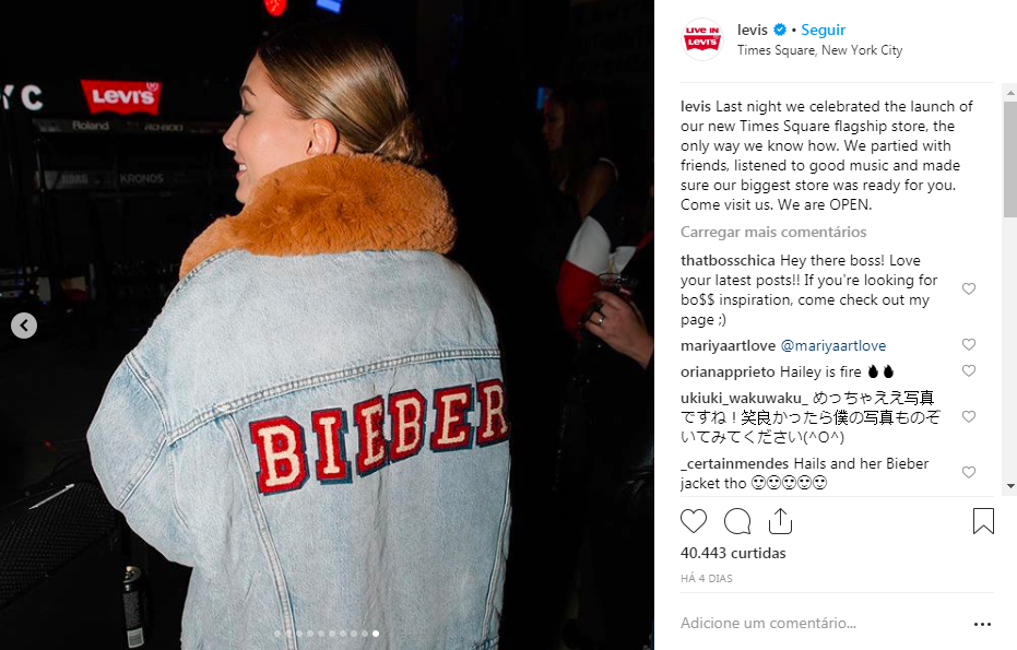 hailey baldwin com jaqueta bieber