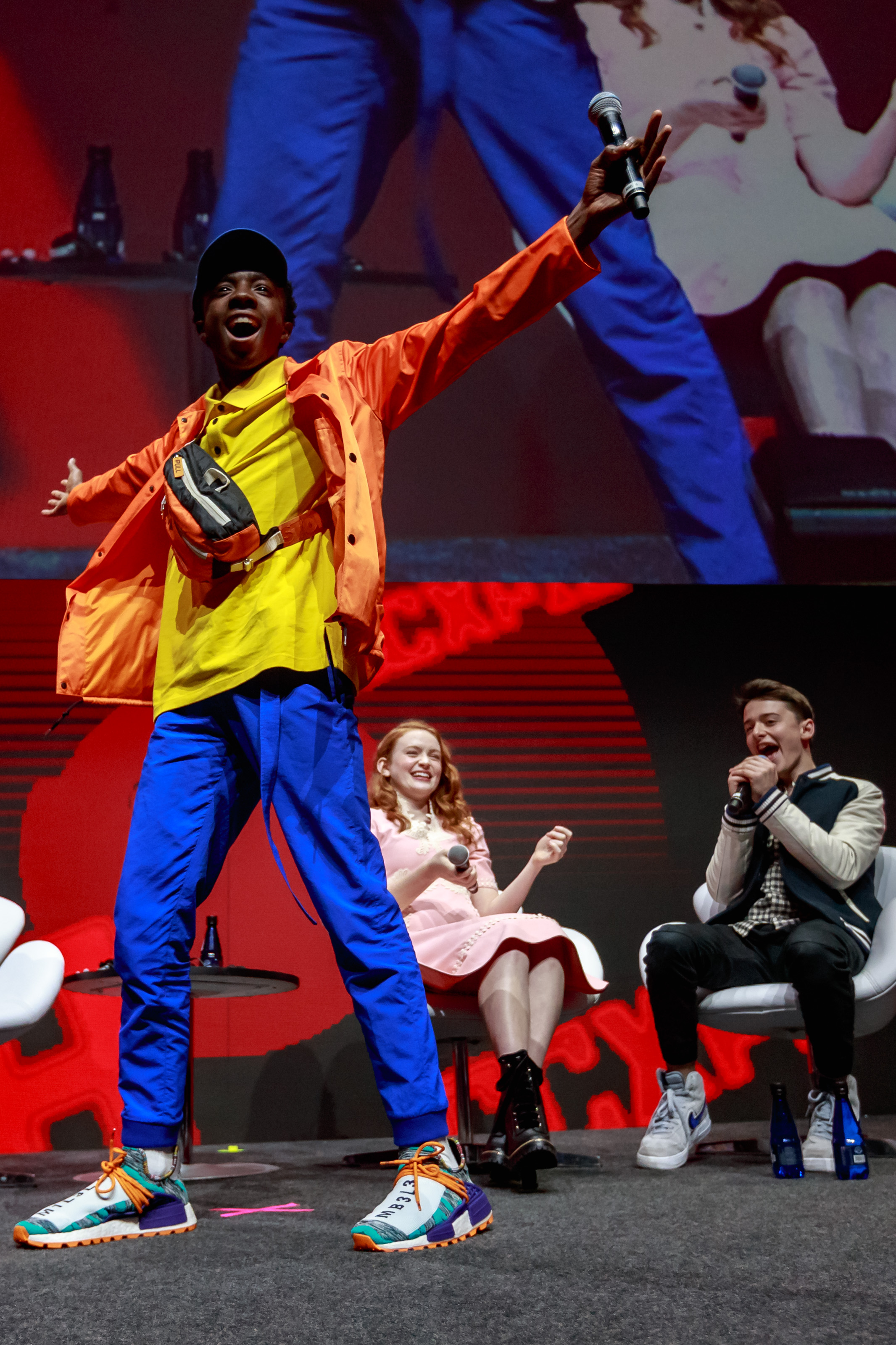 painel-ccxp-stranger-things-ccxp-painel-netflix-Noah-Schnapp-Sadie-Sink-Caleb-McLaughlin painel-ccxp-stranger-things-ccxp-painel-netflix-Noah-Schnapp-Sadie-Sink-Caleb-McLaughlin