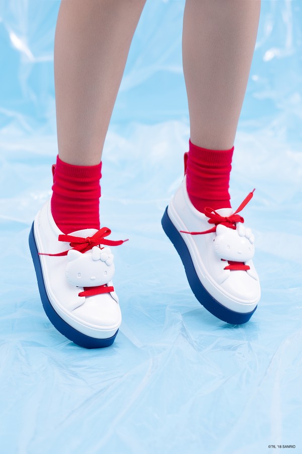 hello-kitty-tenis-melissa-1 hello-kitty-tenis-melissa-1