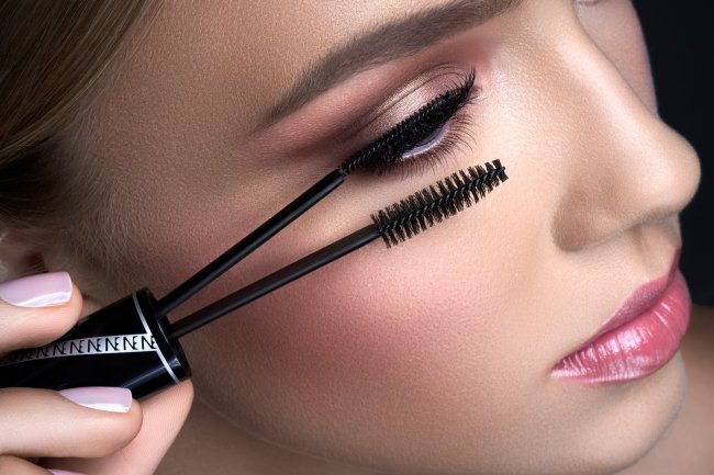 mascara-de-cilios-dois-aplicadores-360-immaculash mascara-de-cilios-dois-aplicadores-360-immaculash