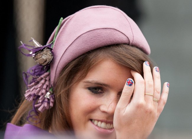 nail-art-unhas-princesa-eugenie-1 nail-art-unhas-princesa-eugenie-1