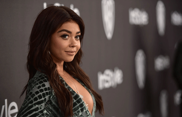 Sarah Hyland fala sobre saúde mental e pensamentos suicidas após cirurgias