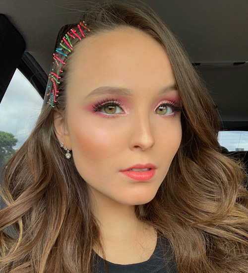 larissa-manoela-maquiagem-rosa larissa-manoela-maquiagem-rosa