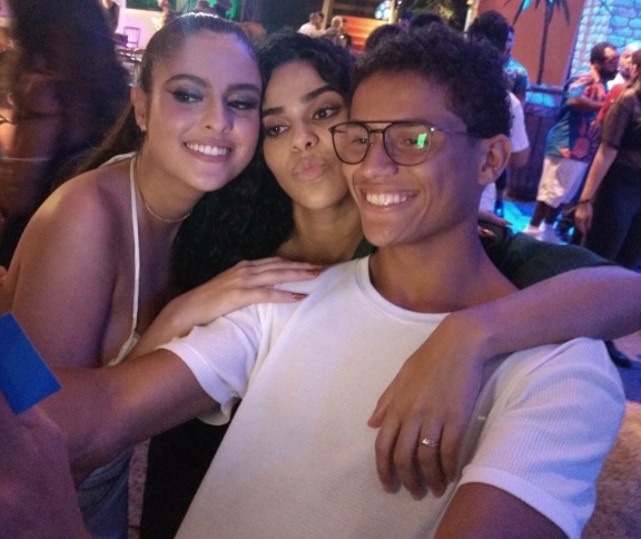 Tudo o que aconteceu no aniversário de Hana Khalil