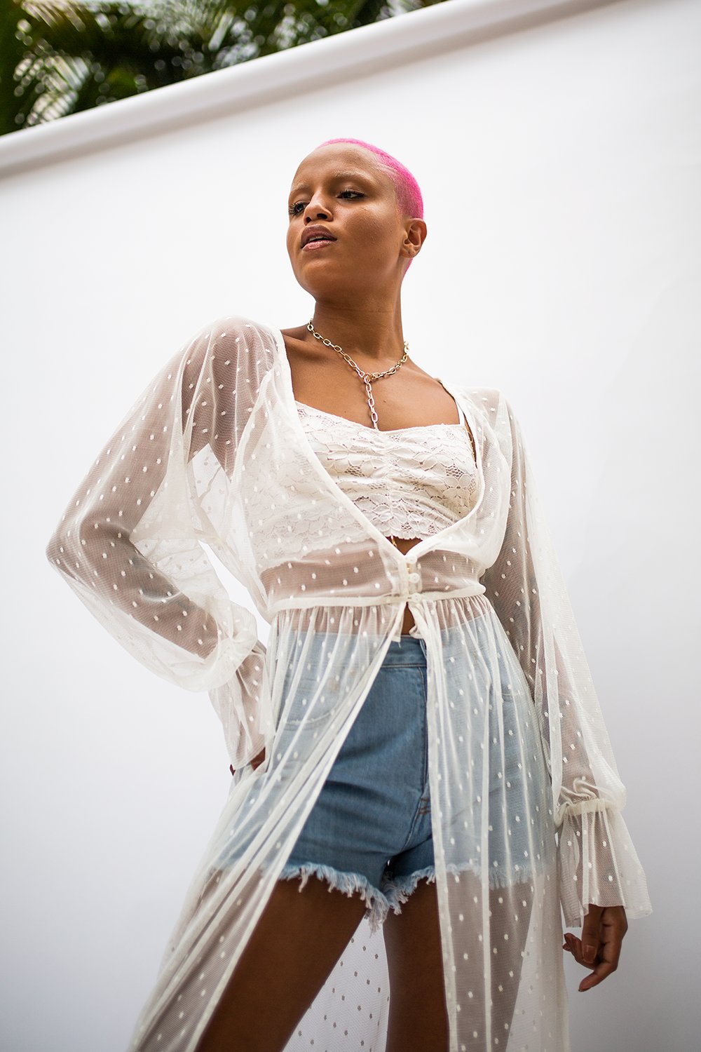 Roupas da marca da Isabella Scherer