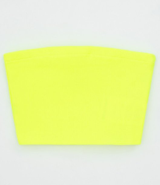 Top faixa da Renner (R$ 39,90*). Top faixa da Renner (R$ 39,90*).