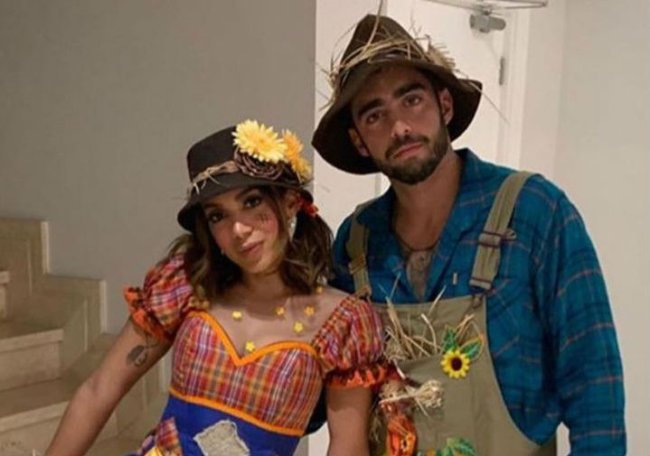 anitta-pedro-scooby anitta-pedro-scooby