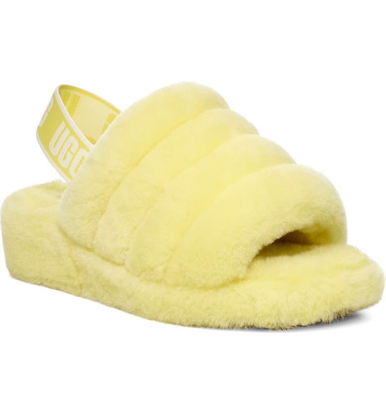 chinelo-pelinhos-gigi-hadid