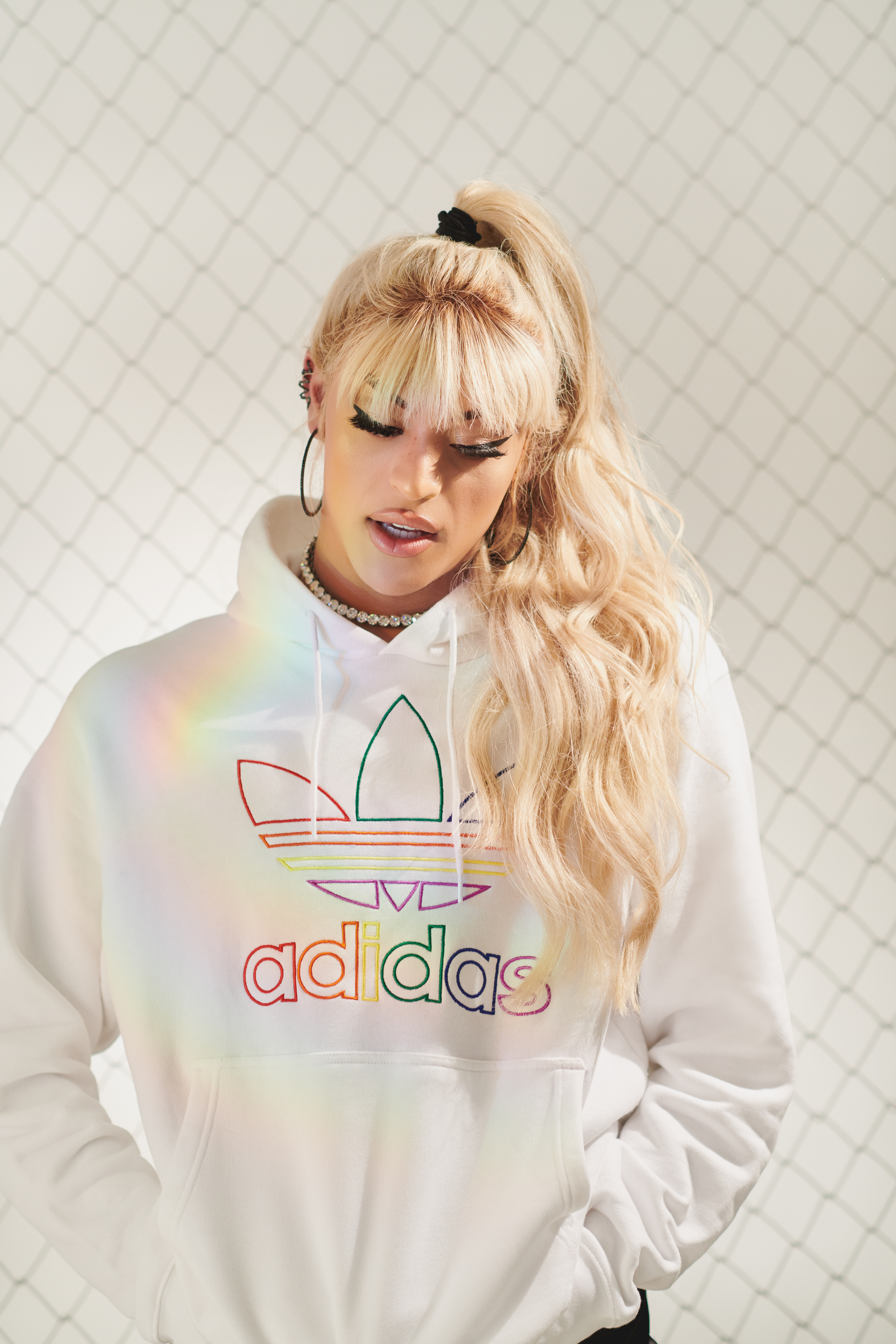 pabllo-vittar-adidas-lgbt-05
